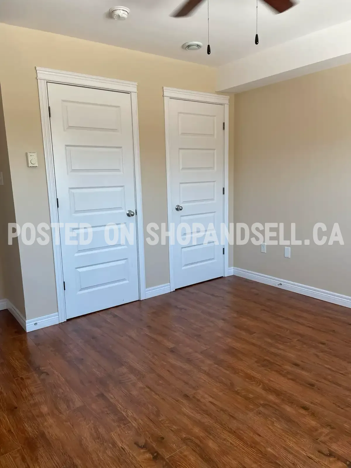 Bedroom available for rent in 2 Bedroom apartment