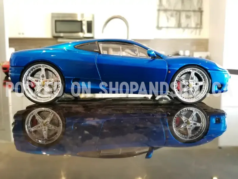Diecast Hot Wheels Whips Ferrari 360 Modena Chrome Blue