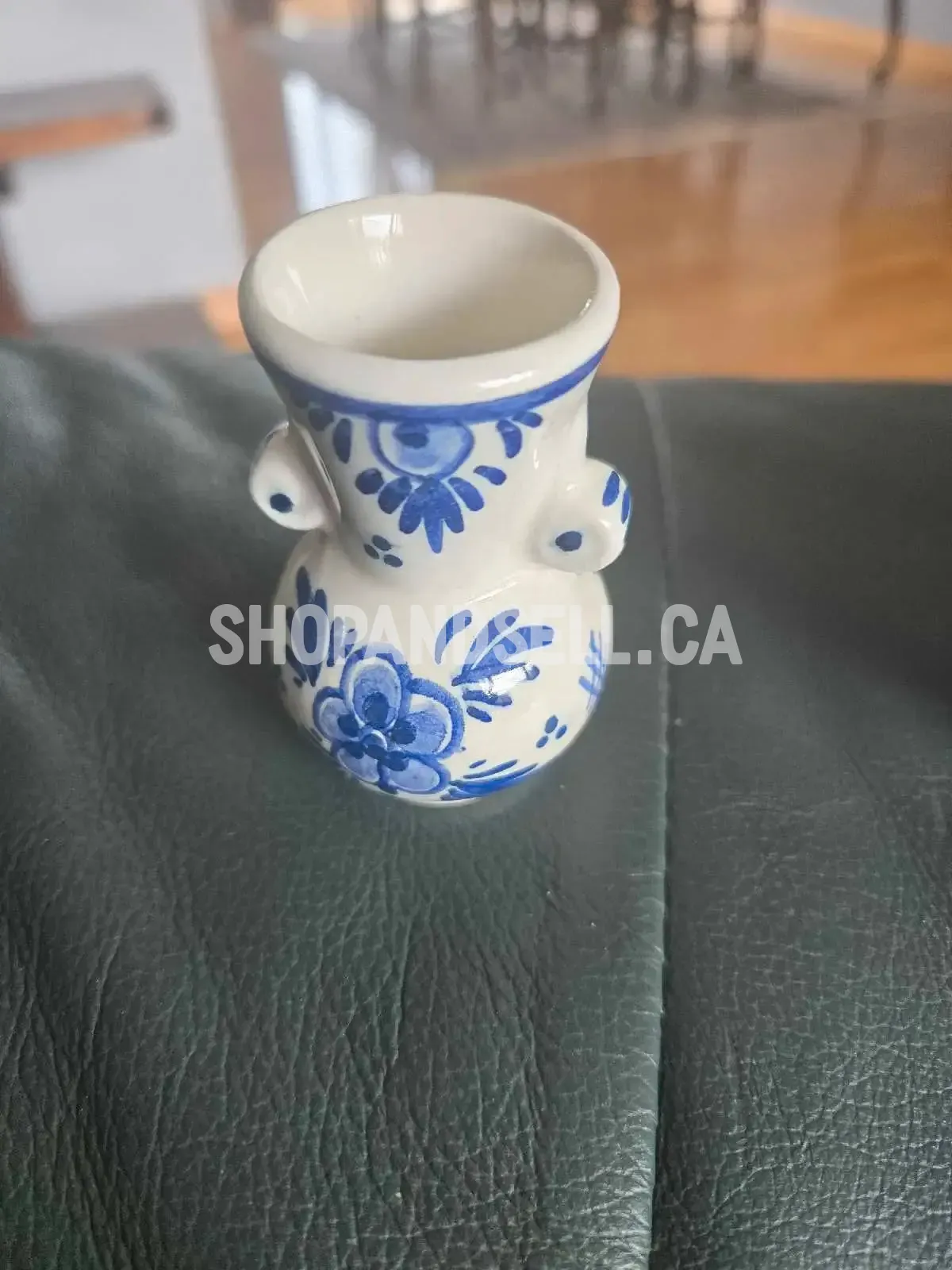 Delft pottery little vase and shoe