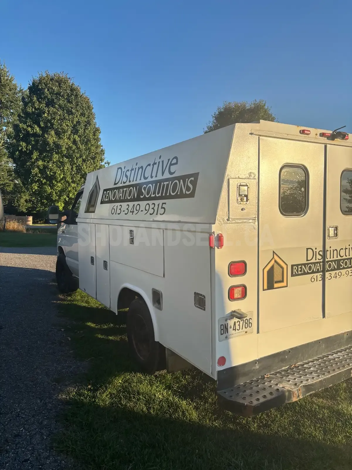 2008 Ford E350 contractor truck