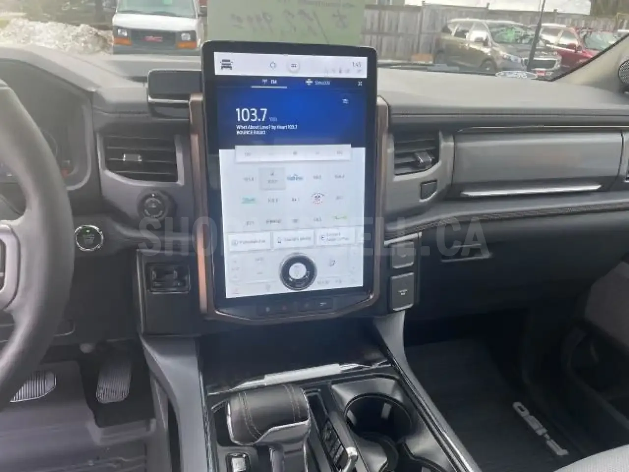 2023 Ford F-150 Lightning Lariat