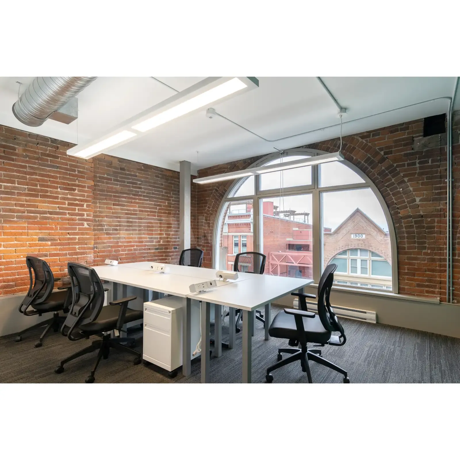 Coworking Space for Rent in YATES | Affordable, Flexible, &amp; Fully Equipped